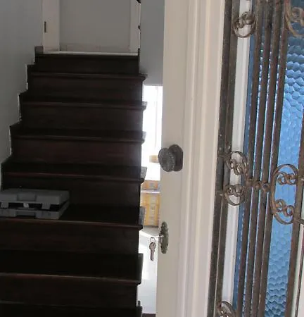 Апартаменты 2+1 Furnished Seaview House
