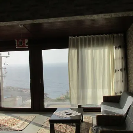 2+1 Furnished Seaview House Апартаменты